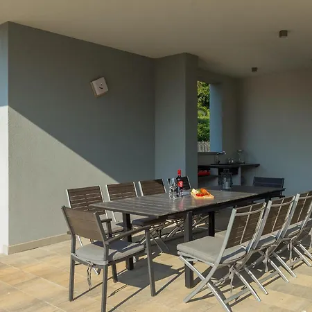 Chillax Hébergement de vacances Pula