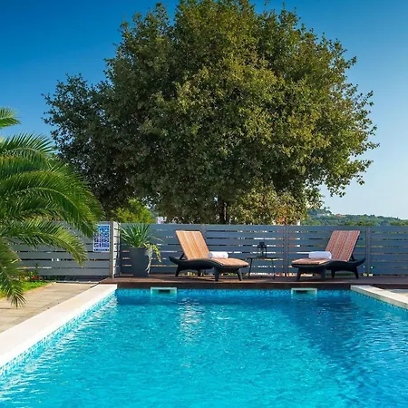 Chillax Holiday home
